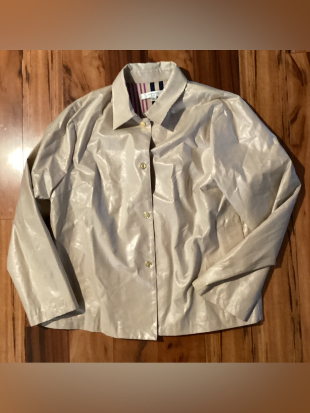Liz Claiborne pearlized leather button-front jacket in a light yellow or beige